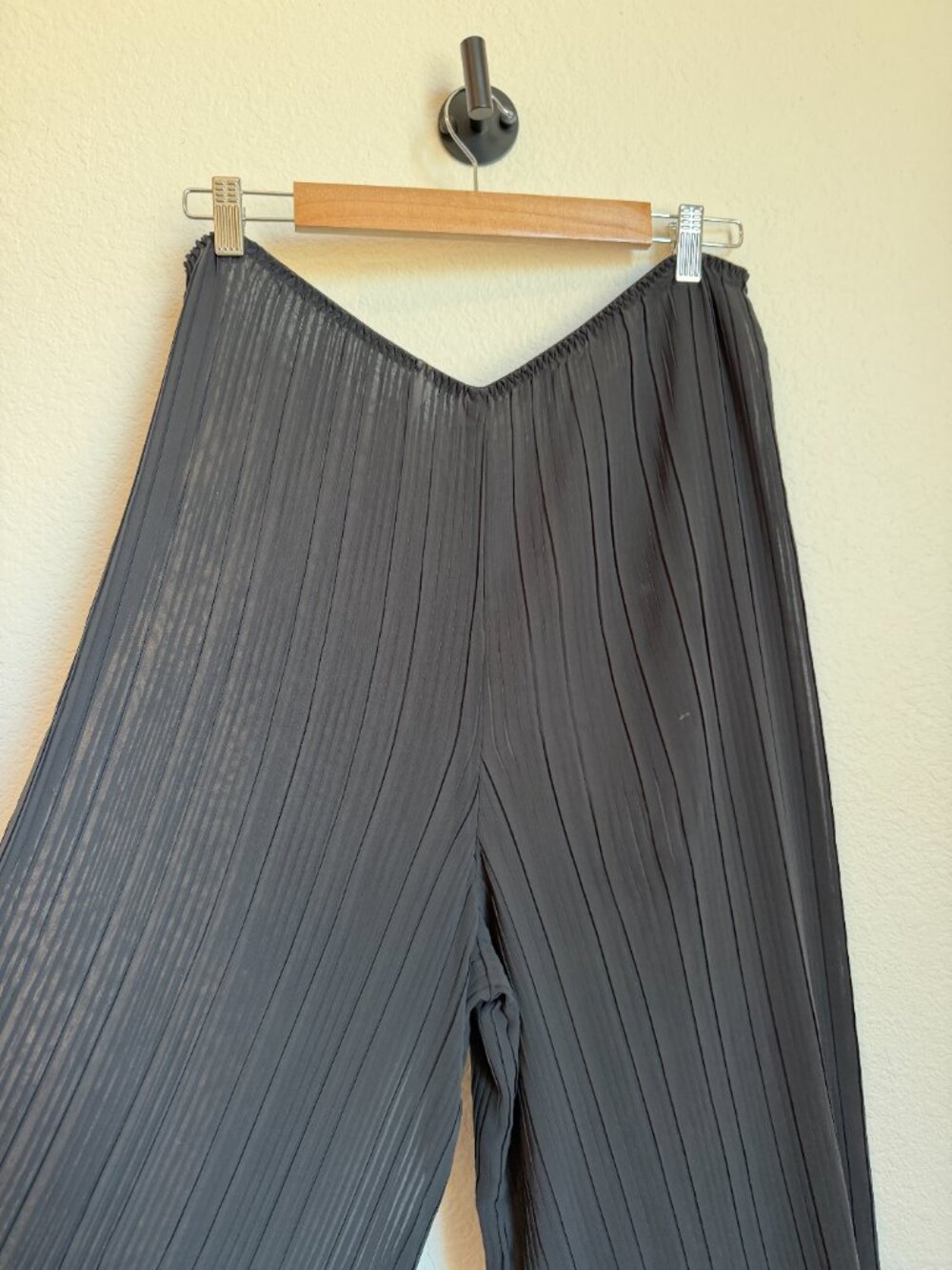Victoria's Secret Black Sheer Pleated Wide Leg Pants Swim Cover-Up Vacation - Picture 5 of 9